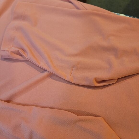 Southern Lady Pink Ruffled V-Neck Blouse W/Tie Front & 3/4 Sleeves Med. - Picture 12 of 13